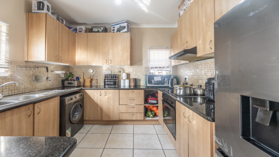 3 Bedroom Property for Sale in Parklands Western Cape